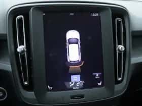 Volvo XC40 (2020) thumbnail 41