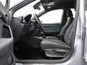 SEAT Arona (2024) thumbnail 16