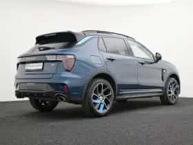 Lynk & Co 01 (2023) thumbnail 2