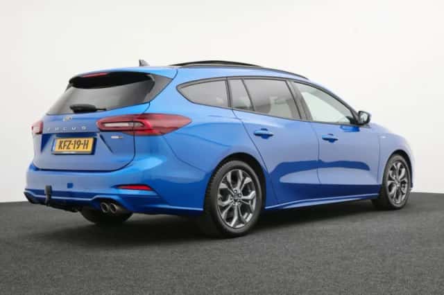 Ford Focus (2024) thumbnail 2
