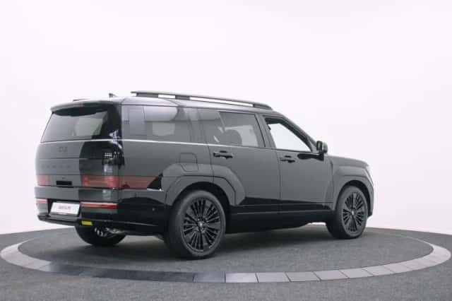 Hyundai Santa Fe (2026) thumbnail 2