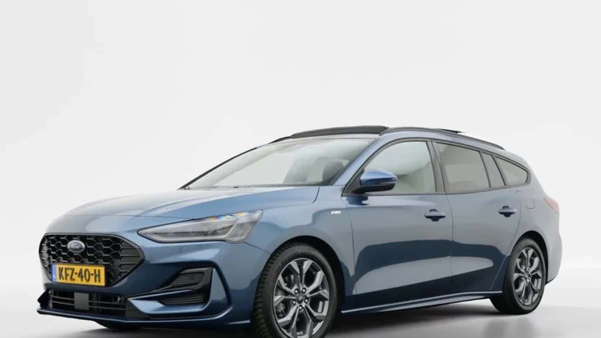 Ford Focus (2023) — foto 1