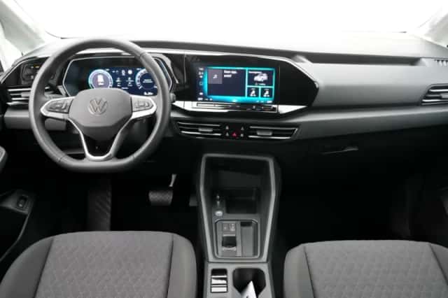 Volkswagen Caddy (2025) thumbnail 3