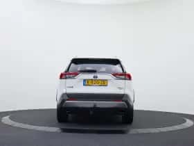 Toyota RAV4 (2021) thumbnail 9