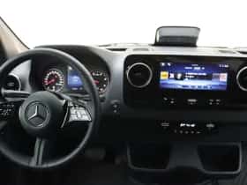 Mercedes-Benz Sprinter (2024) thumbnail 3