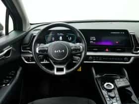 Kia Sportage (2023) thumbnail 3