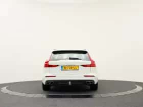 Volvo V60 (2021) thumbnail 11