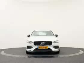 Volvo V60 (2021) thumbnail 14