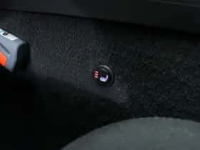 Volvo V60 (2021) thumbnail 17