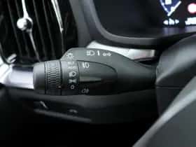 Volvo V60 (2021) thumbnail 25