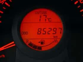 Peugeot 108 (2014) thumbnail 4