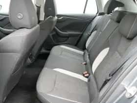 Škoda Kamiq (2023) thumbnail 15
