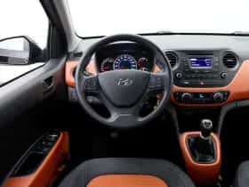 Hyundai i10 (2016) thumbnail 3