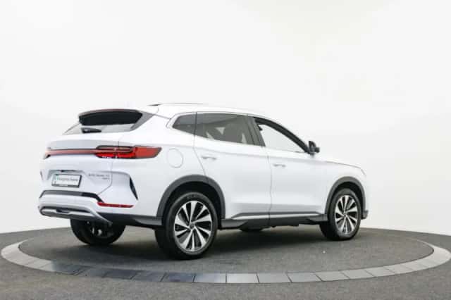 BYD Seal U (2026) thumbnail 2