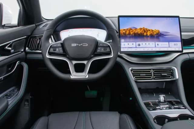 BYD Seal U (2026) thumbnail 3