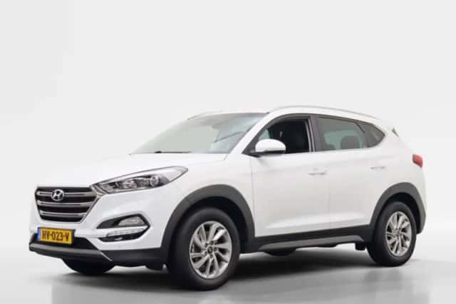 Hyundai Tucson (2016) thumbnail 1