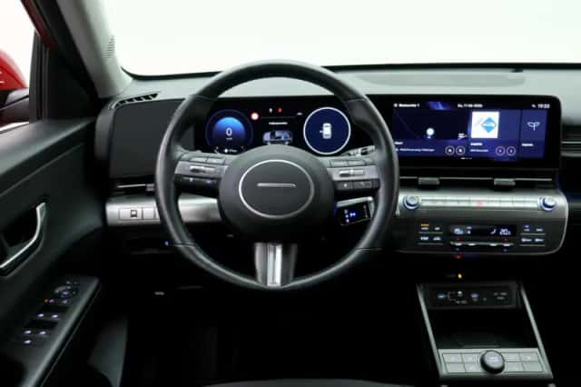Hyundai Kona (2025) thumbnail 3