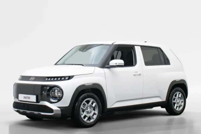 Hyundai Inster (2025) thumbnail 1