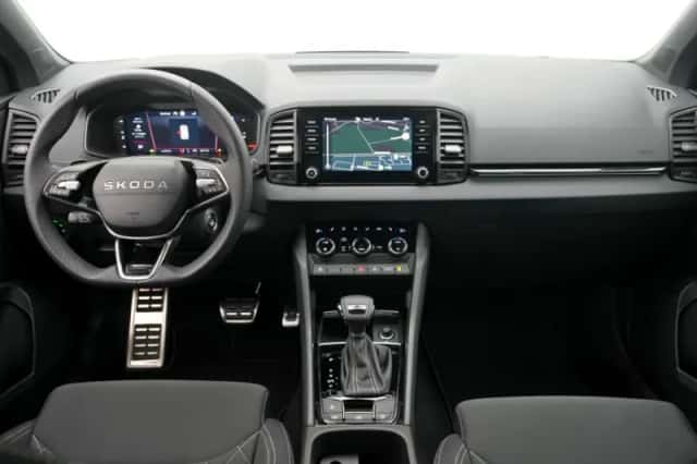 Škoda Karoq (2025) thumbnail 3