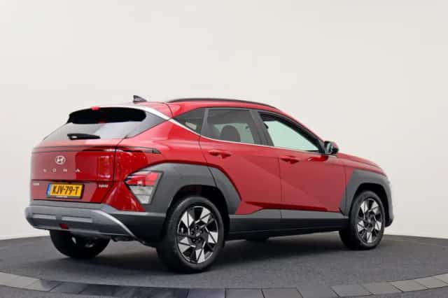Hyundai Kona (2025) thumbnail 2