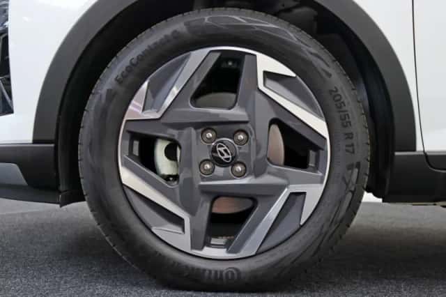 Hyundai Bayon (2025) thumbnail 6