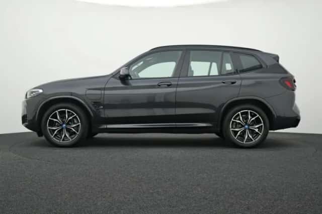 BMW X3 (2024) thumbnail 6