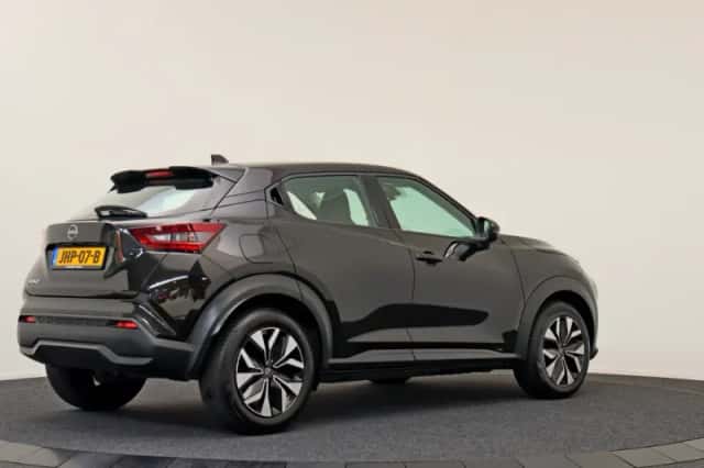 Nissan Juke (2023) thumbnail 2
