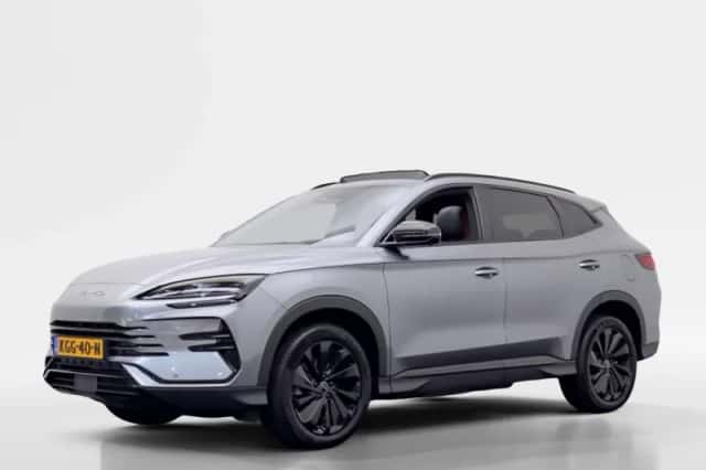 BYD Seal U (2025) thumbnail 1