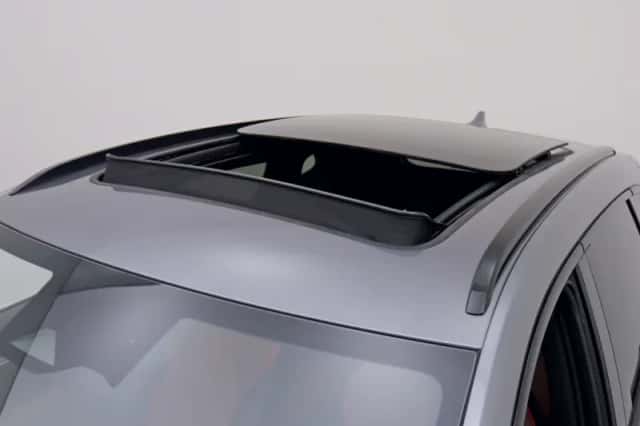 BYD Seal U (2025) thumbnail 6