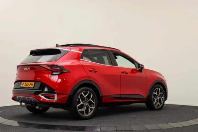 Kia Sportage (2022) thumbnail 2