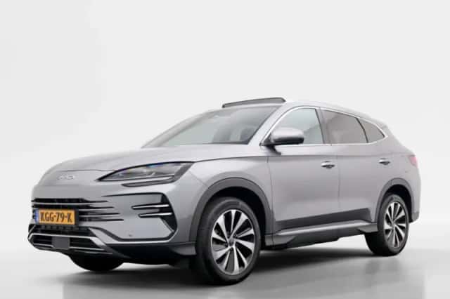 BYD Seal U (2025) thumbnail 1