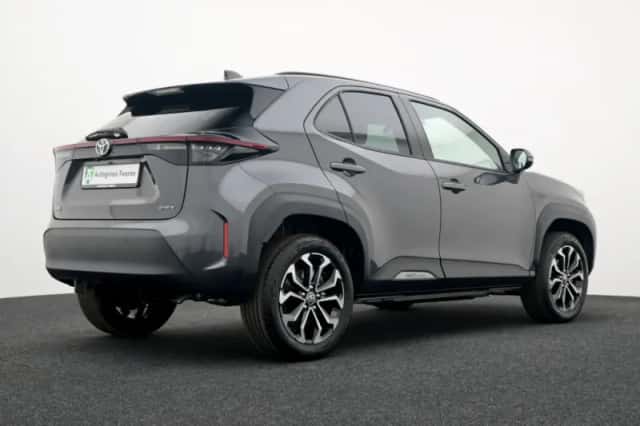 Toyota Yaris Cross (2026) thumbnail 2