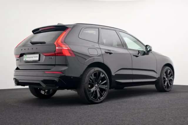Volvo XC60 (2025) thumbnail 2