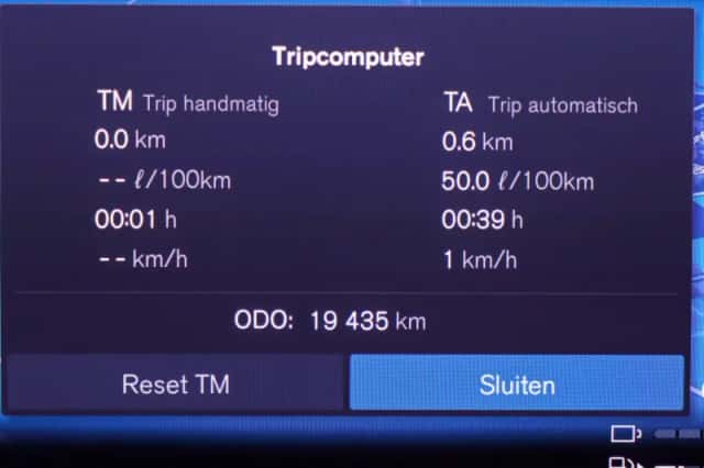 Volvo XC60 (2025) thumbnail 4