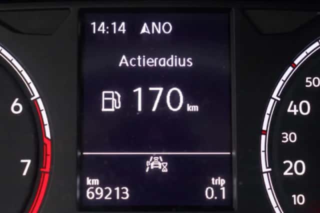 Volkswagen T-Cross (2020) thumbnail 4