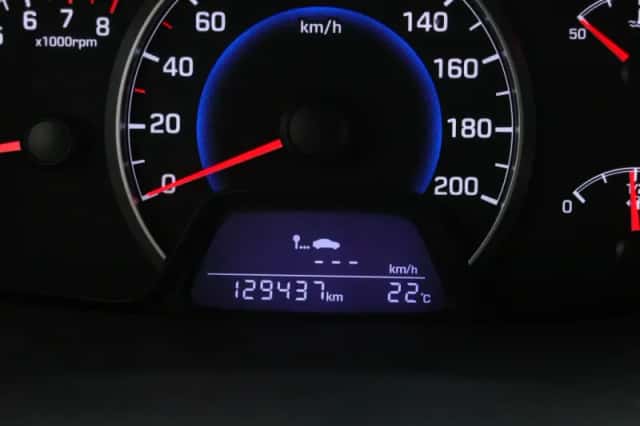 Hyundai i10 (2014) thumbnail 4