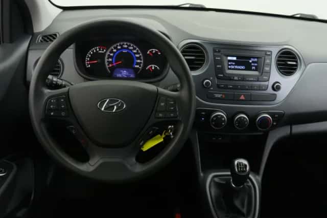 Hyundai i10 (2019) thumbnail 3