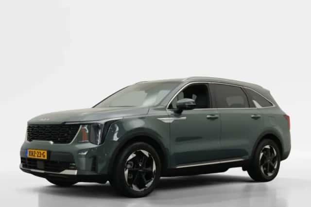 Kia Sorento (2025) thumbnail 1