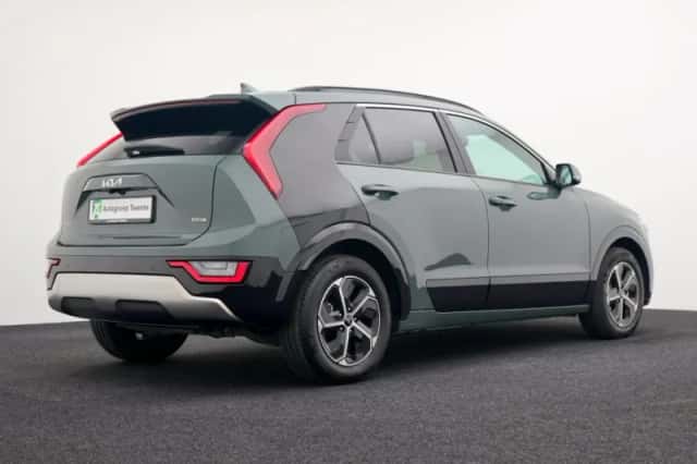 Kia Niro (2024) thumbnail 2