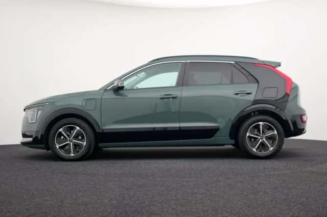 Kia Niro (2024) thumbnail 6