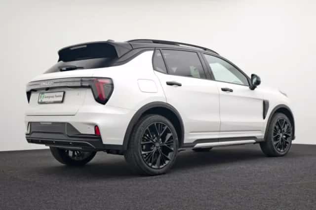 Lynk & Co 01 (2026) thumbnail 2