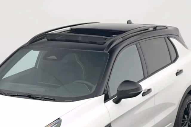 Lynk & Co 01 (2026) thumbnail 6