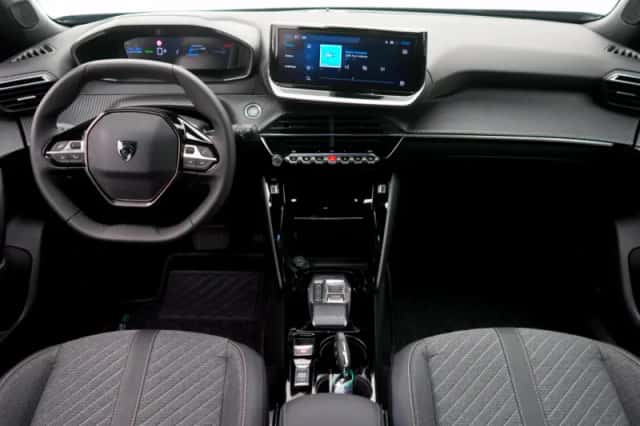 Peugeot e-2008 (2026) thumbnail 3