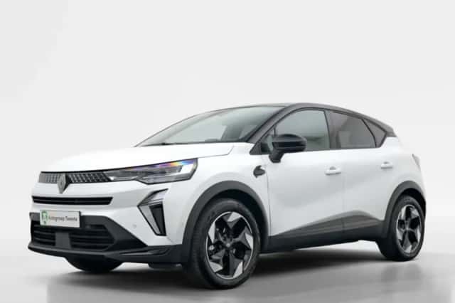 Renault Captur (2025) thumbnail 1