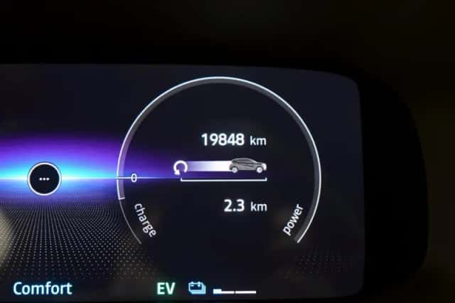 Renault Captur (2025) thumbnail 4