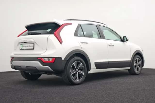 Kia Niro (2022) thumbnail 2