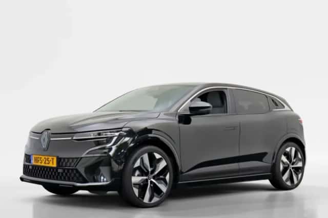 Renault Mégane E-Tech (2025) thumbnail 1