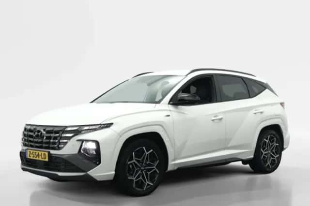 Hyundai Tucson (2024) thumbnail 1