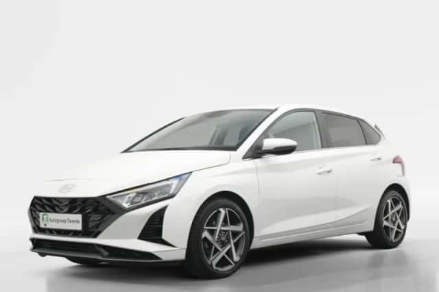 Hyundai i20 (2025) thumbnail 1