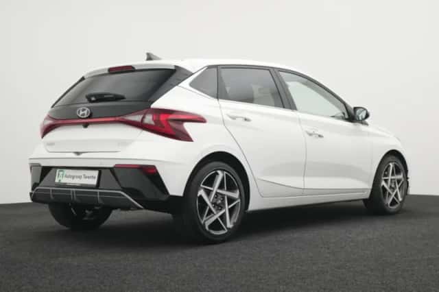 Hyundai i20 (2025) thumbnail 2